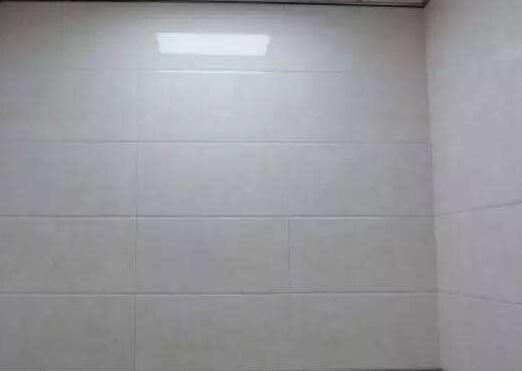 瓷砖改木地板应该注意哪些事项？}