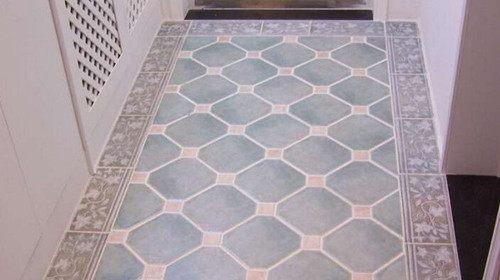 带小孩的家庭，地板砖会滑如何处理？}